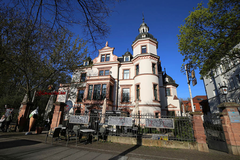 Mückenschlösschen | Das Team hinter BILDLEXIKON LEIPZIG bündelt historische wie aktuelle Informationen über die Stadt Leipzig in Text und Bild auf einer Plattform und stellt diese der interessierten Öffentlichkeit zur Verfügung.