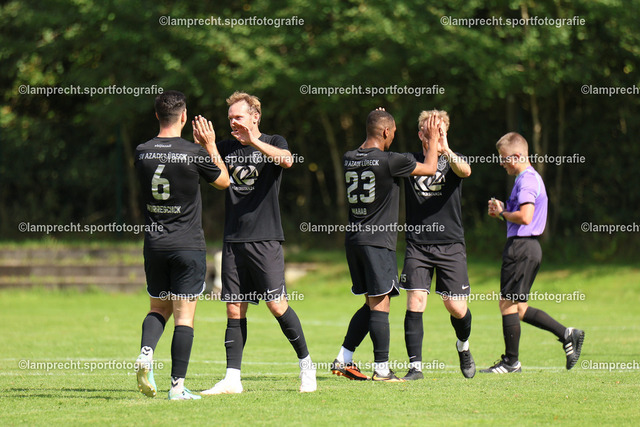 Fußball I Herren I Saison 2025-2026 I Verbandsliga Süd I 7. Spieltag I SV Schackendorf - SV Azadi Lübeck I 06.09.2025.093 | v.l. Marvin Worreschck (6, SV Azadi Lübeck), Marco Pajonk (9, SV Azadi Lübeck), Sahid Wahab (23, SV Azadi Lübeck), Florian Hahn (15, SV Azadi Lübeck) - Realisiert mit Pictrs.com