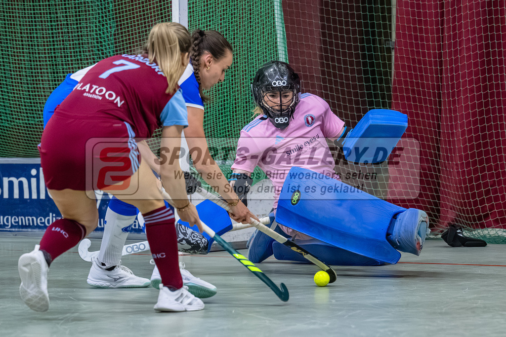 SM_20260110-DZ9_9635 | 1.Bundesliga Hallenhockey  (W) UHC - GTHGC / 7:4 (4:3)