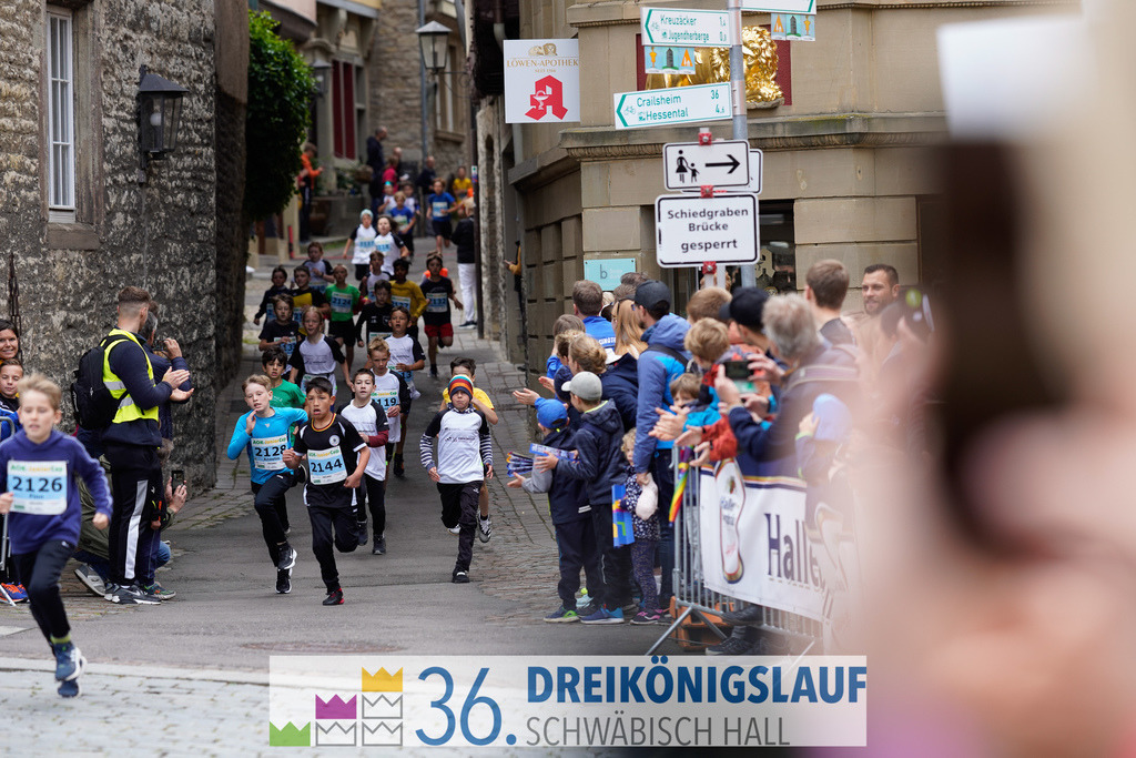 AOK Junior Cup 400m | 3Königslauf 2022 AOK Junior Cup 400m - Realisiert mit Pictrs.com