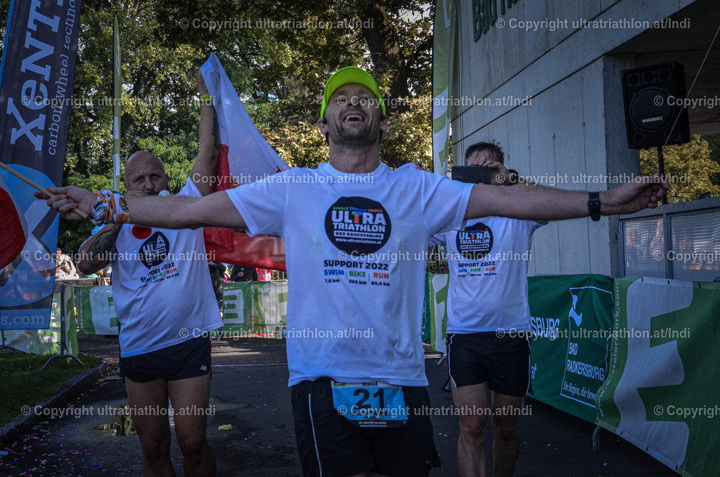 finish-63 | ultratriathlon