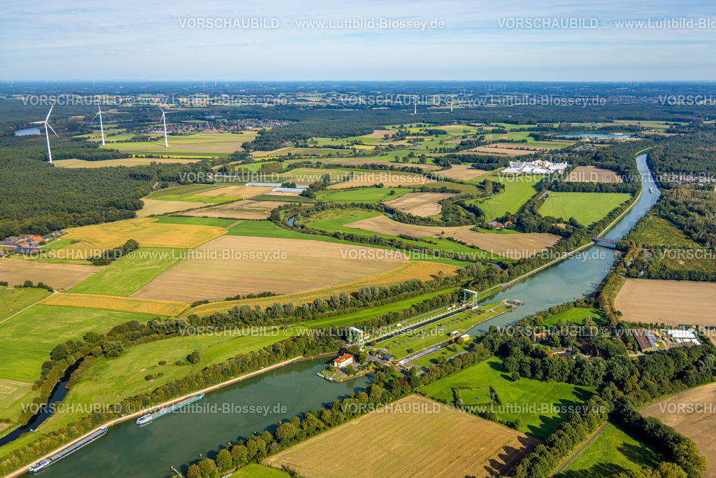 Haltern230905926 | Luftbild, Schleuse Flaesheim am Wesel-Datteln-Kanal, Lippeaue Wiesen und Felder, Flaesheim, Haltern am See, Ruhrgebiet Münsterland, Nordrhein-Westfalen, Deutschland