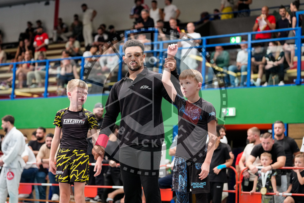 20250920PBB4120 | Athletes compete during the AJP Tour Hamburg International Jiu-Jitsu Championship, on September 20, 2025 in Hamburg, Germany. © Chiara Dazi / photoblackbelt