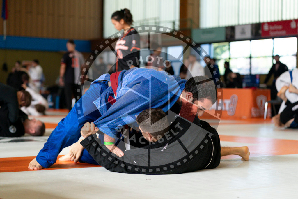 20240915PBB1143 | Athletes compete during the Grappling Industries’ grappling and Brazilian jiu-jitsu competition in Berlin, on September 15, 2024.