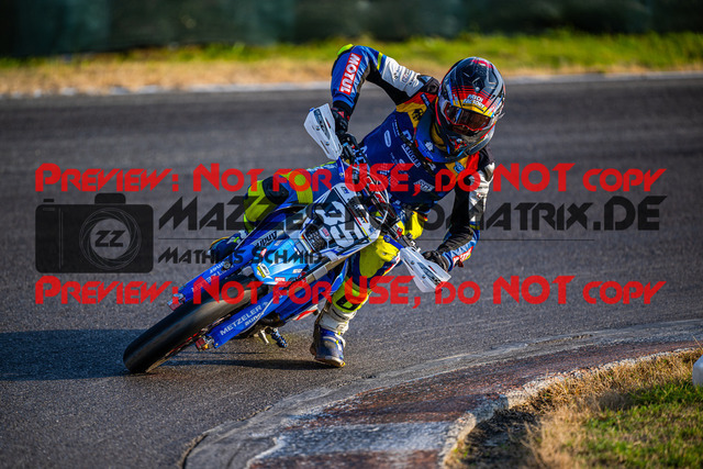 MaZZes_FotoMatrix_231014_9785 | S2