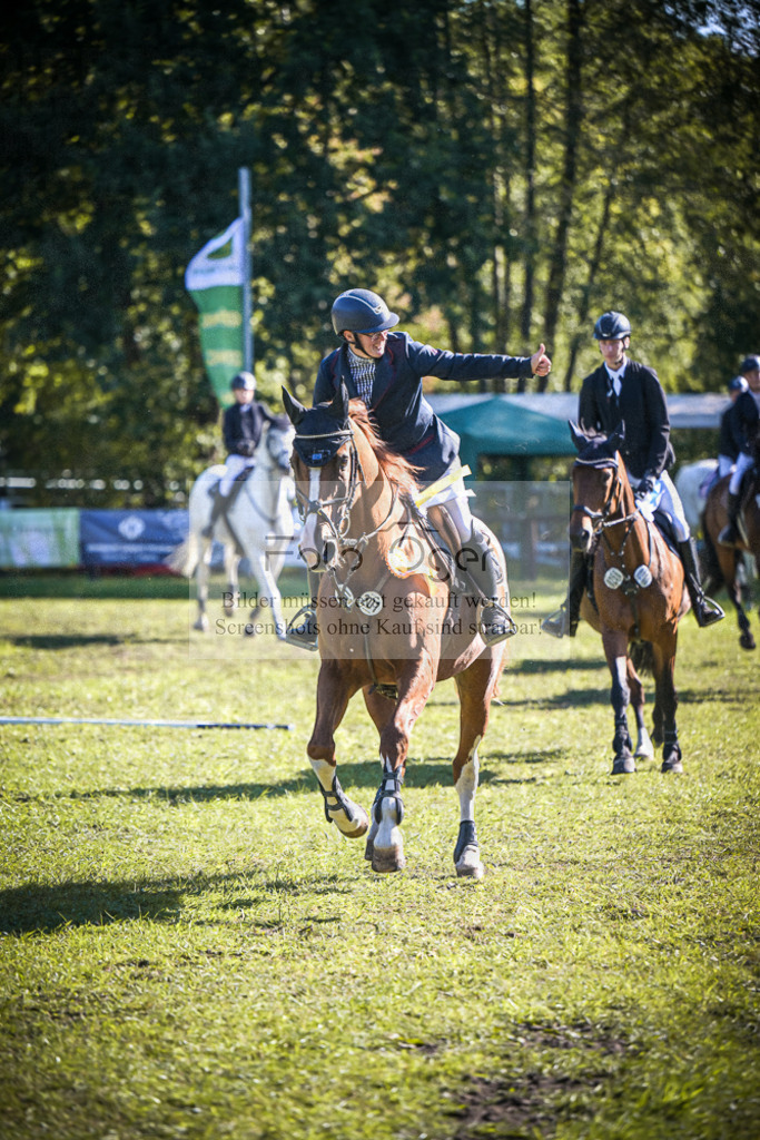 DOS_0097 | Entdecke hochwertige Reitturnierfotos von Foto Oger. Professionell, emotional und authentisch – jetzt Lieblingsmomente im Shop bestellen.Deutschlandweite Turnierfotografie. - Realisiert mit Pictrs.com