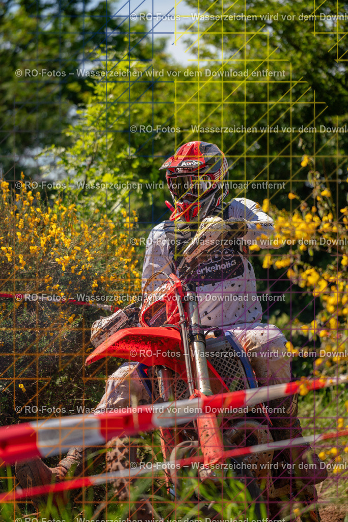 Wolfshausen 2 Lauf -1412 | Sportfotografie von RO-Fotos: Motorsport, Motocross, Enduro, Laufveranstaltungen und Triathlon. Professionelle Fotos von Sportlern und Events. - Realisiert mit Pictrs.com