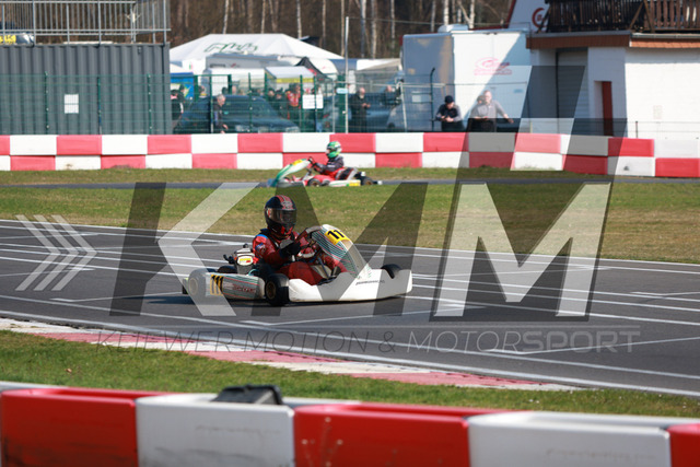 0DKP2127 | Kliewer Motion & Motorsport - Realisiert mit Pictrs.com