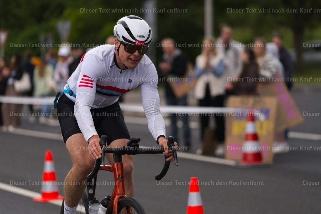 triathlon_wuerzburg_r_2026_06_14-682 | Shop für Fotos von Sportevents z.B. Obstacle Course Racing, OCR, Triathlon, Trail Run und MTB - Realisiert mit Pictrs.com