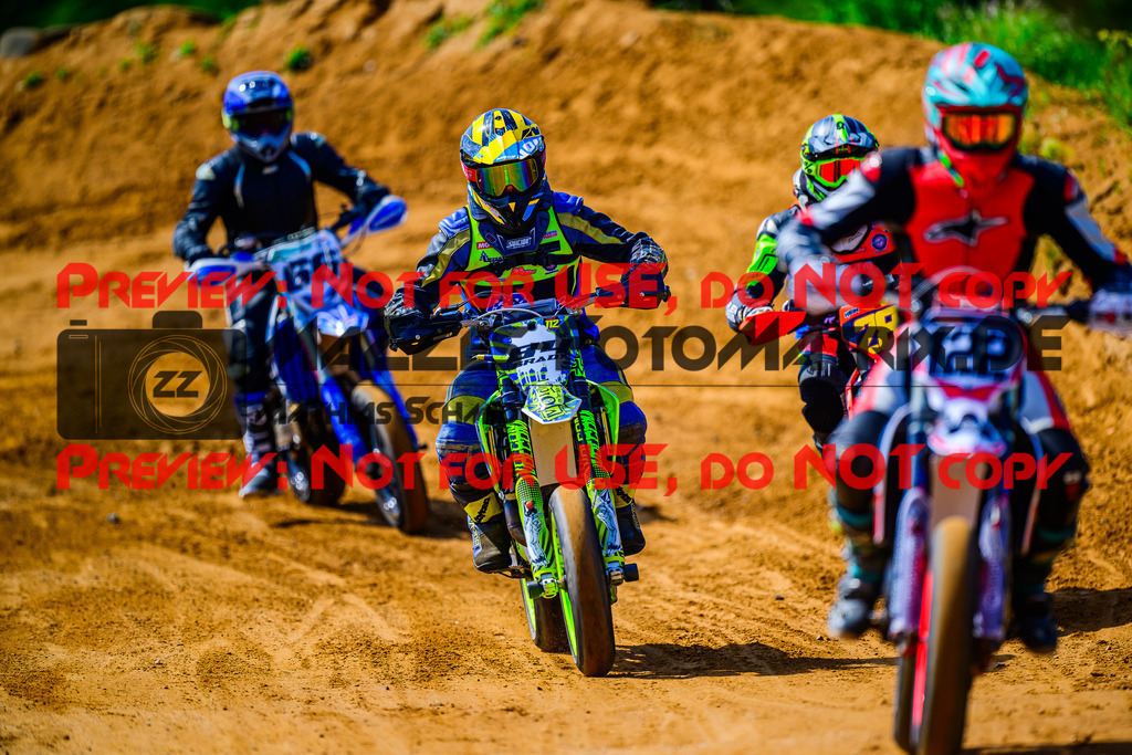 MaZZes_FotoMatrix_240511_6007705_1735 | S4