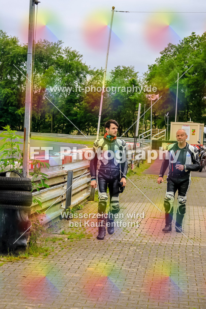 VBK-7415 | Hier findet Ihr Bilder von Touristenfahrten auf der Nürburgring Nordschleife oder von anderen Veranstaltungen die ich besucht habe. Viel Spass beim Durch Schauen 