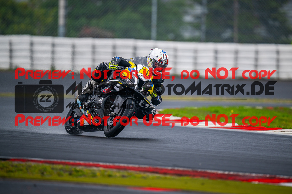 MaZZes_FotoMatrix_240830_6007705_3276 | STK1000