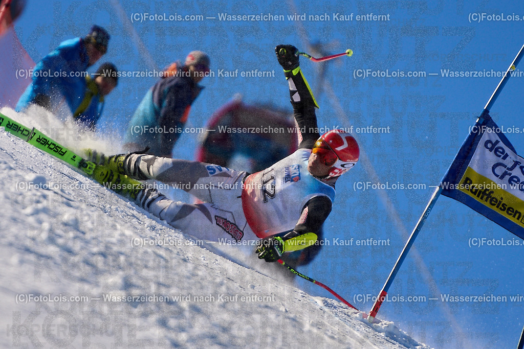 ALP4788_MASTERS-Cup_GS-A Herrn_Katigiannis Apostolos | (C)FotoLois.com, Alois Spandl. FIS Masters-Cup Wildschönau, Giant Slalom auf der Piste Schatzberg GS, Siegerehrung auf dem Dorfplatz Niederau, Sa 13. Januar 2024.
