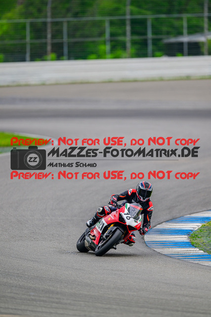 MaZZes_FotoMatrix_240521_6007705_1763 | ROT