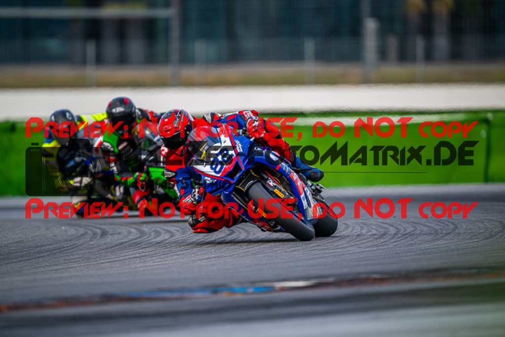 MaZZes_Fotomatrix_20230923_6007705_4801 | PRO SUPERSTOCK