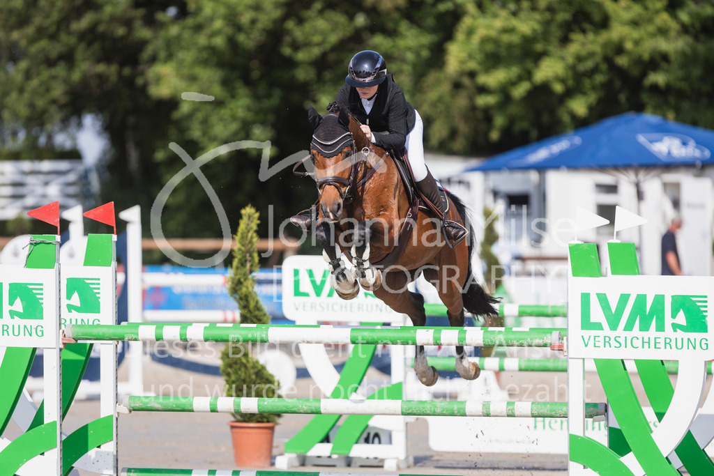 250601_MayDays_M2-Spr-902 | Deine schönsten Turniermomente als professionelle Fotos! Entdecke hochwertige Pferdesport-Fotografie im Online-Shop. Jetzt Fotos finden & bestellen!
