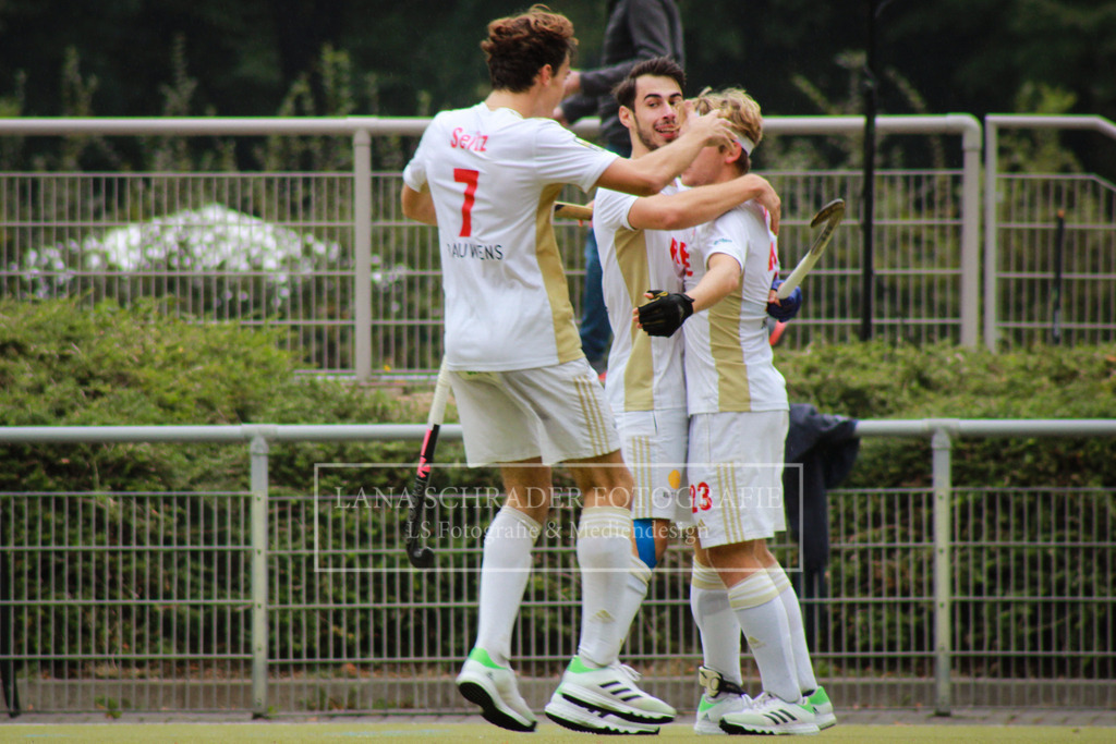 Rot - Weiß Köln - Berliner HC 24.09.22-26 | lanaschraderfotografie - Realisiert mit Pictrs.com