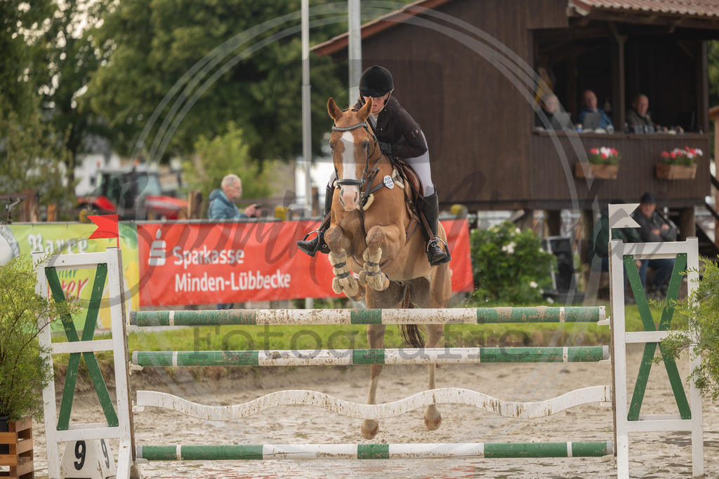 994A9873 | sabrinanicolaifotografie - Realisiert mit Pictrs.com