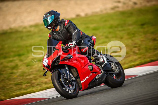 0707-240924_MO-012_707 | Deine Full-Service-Agentur für ✔️Videoproduktionen und ✔️Motorsportfotografie Jetzt Angebot anfragen!