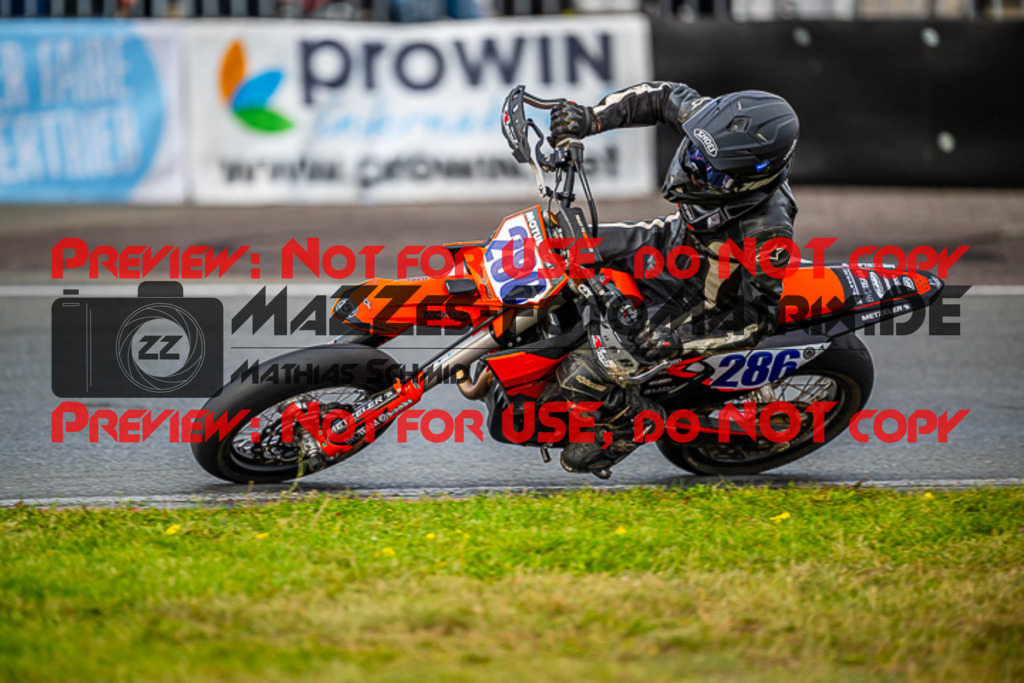 MaZZes_FotoMatrix_231001_6667 | S3