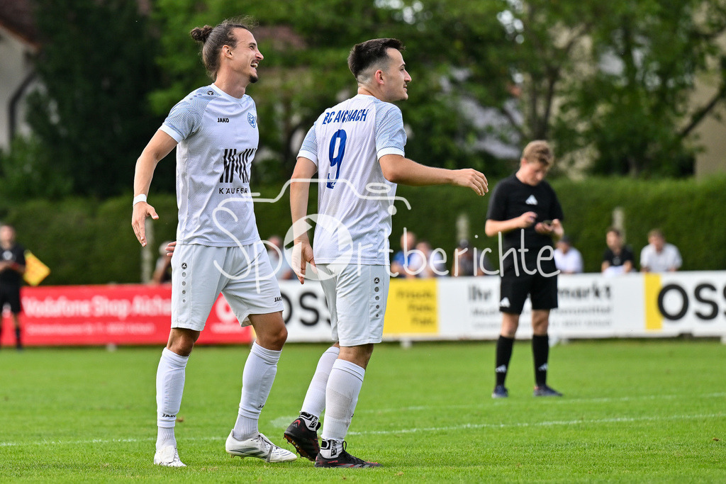 BC Aichach - SF Bachern | Jubel nach 2-0 Aichach 8