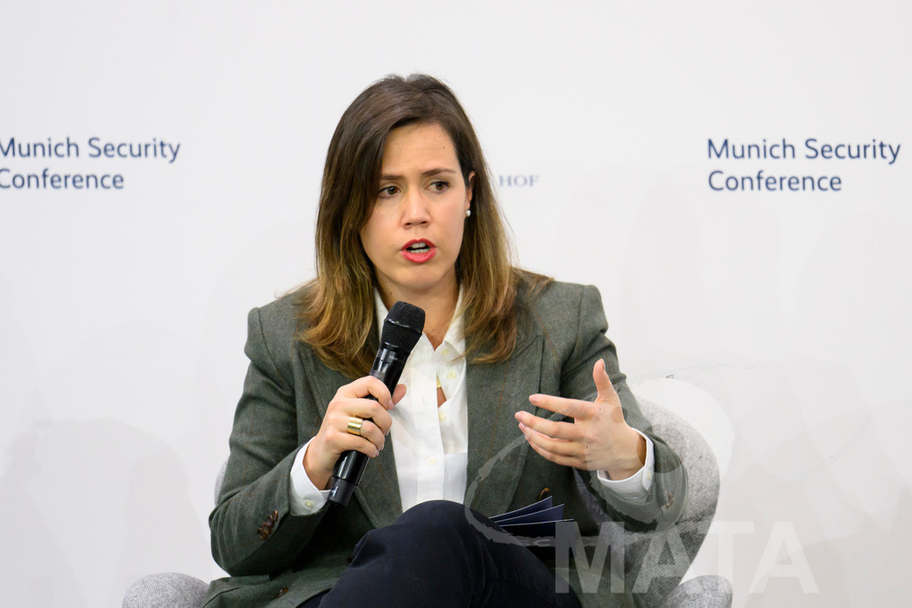 _DWA6488 | MATA IndoCon - Realisiert mit Pictrs.com