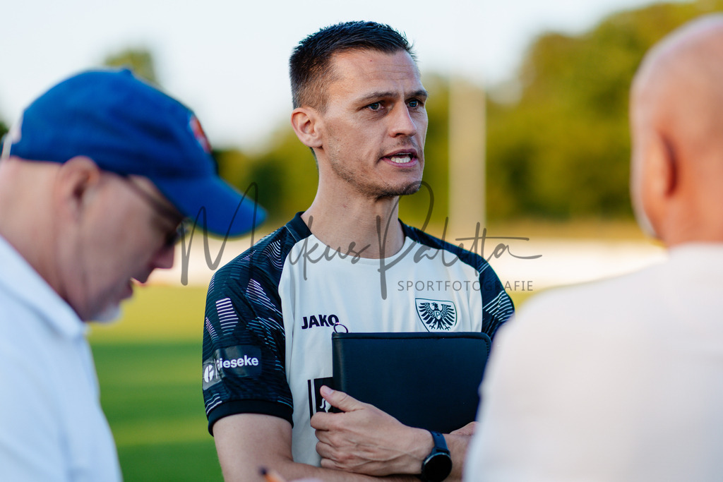 Testspiel, Saison 2026/27: SC Preußen Münster - Kickers Emden | Billerbeck, 10.07.2026: Testspiel, SC Preußen Münster gegen Kickers Emden auf der Anlage des DJK Billerbeck in Billerbeck. Foto: sportfotografie.ms | Markus Paletta - Realisiert mit Pictrs.com