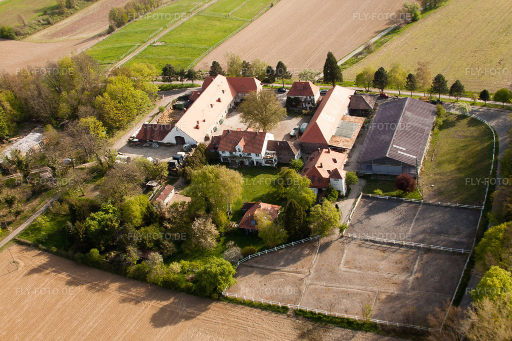 Luftbild: Durlach, Rittnerthof im Ortsteil Durlach in Karlsruhe im Bundesland Baden-Württemberg in Deutschland. Foto: IMG_25904.jpg vom 23.04.2010 durch Werner Riehm/FLY-FOTO.de