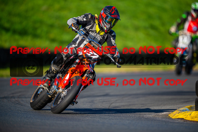 MaZZes_FotoMatrix_230930_0836 | UE40