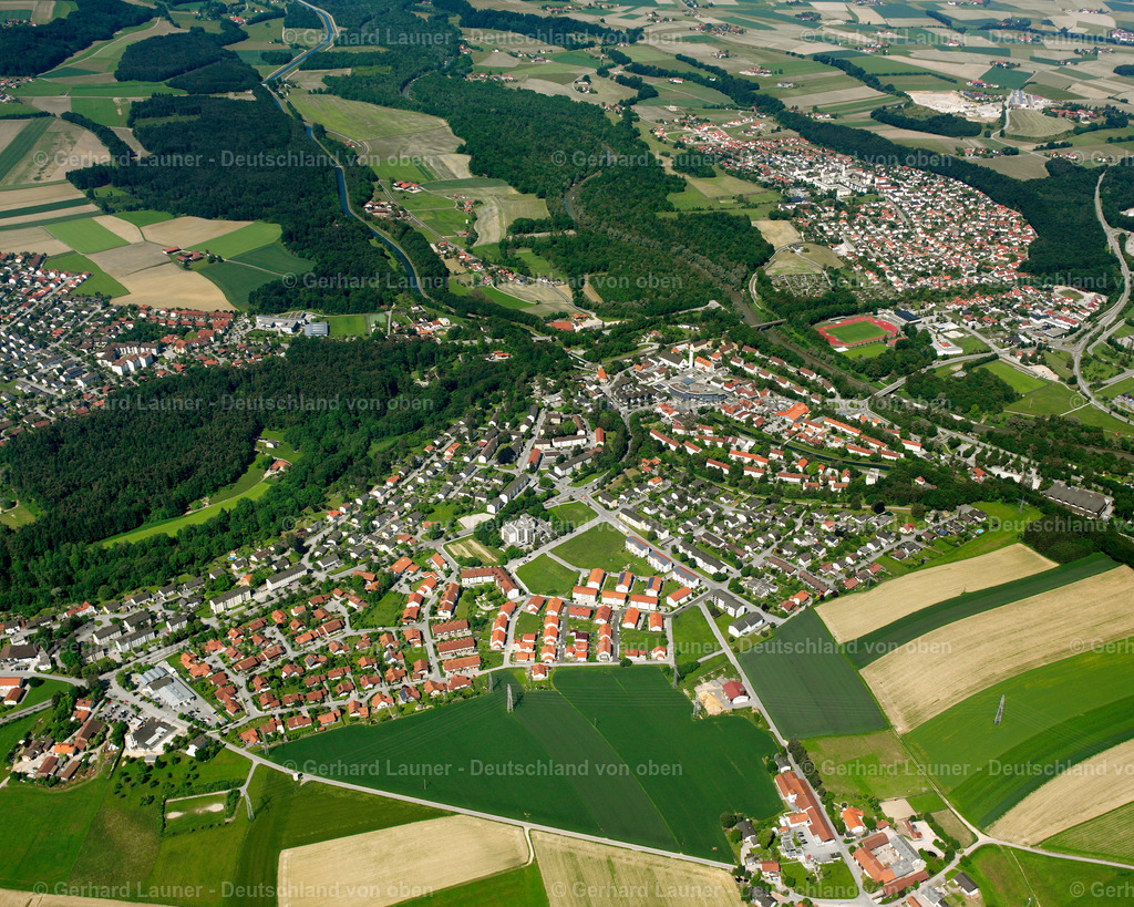 wfl__2600267.jpg | THALHAUSEN 09.06.2006 Stadtansicht des Innenstadtbereiches  in Thalhausen im Bundesland Bayern, Deutschland // City view on down town  in Thalhausen in the state Bavaria, Germany Foto: Gerhard Launer