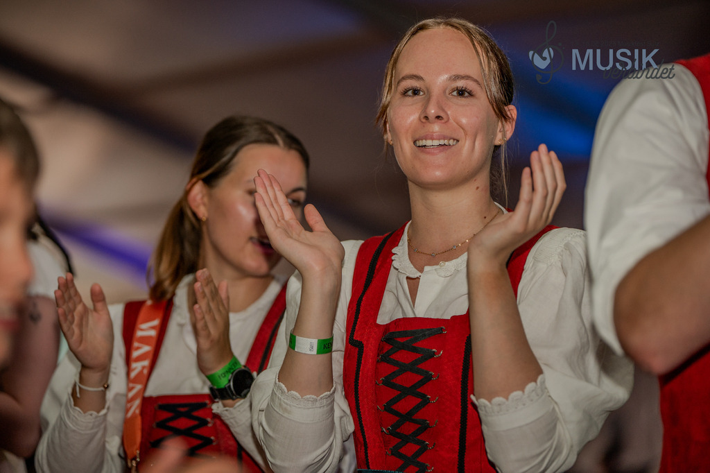 DSC_4531 | "Fussifoto.com – Ihr Ansprechpartner für hochwertige Fotografie! Entdecken Sie kreative Bilder und professionelle Dienstleistungen. Kontaktieren Sie uns für Ihre Projekte!"