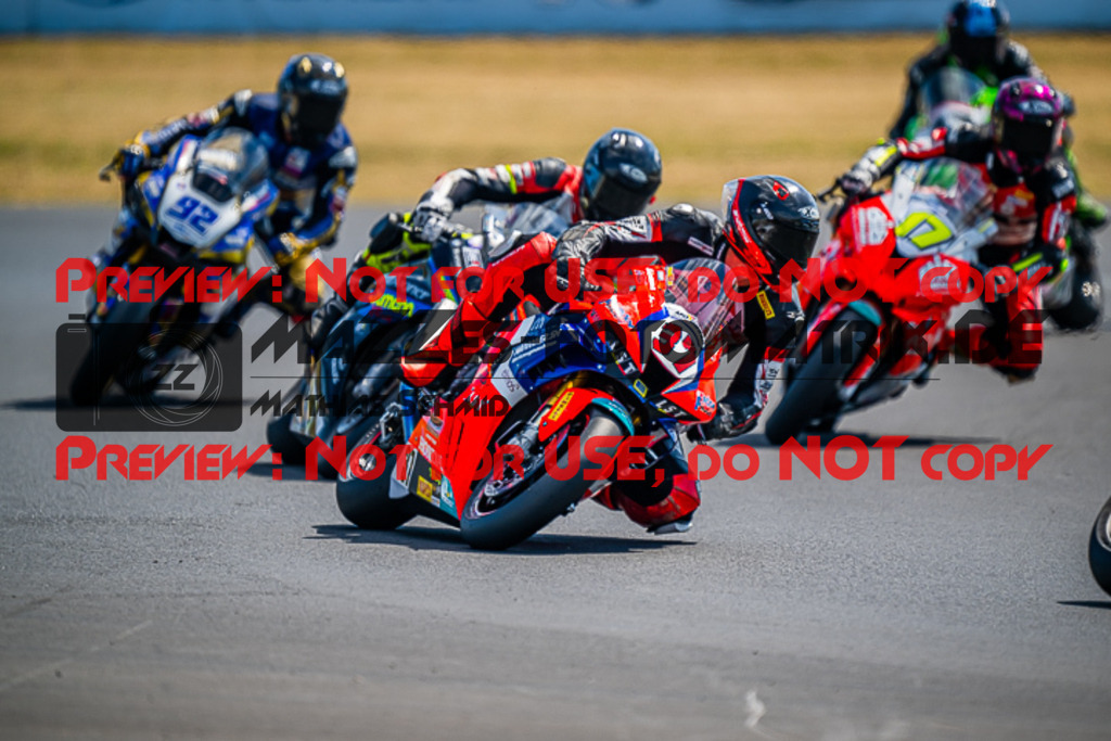 MaZZes_FotoMatrix_220626_2-39 | IDM1000