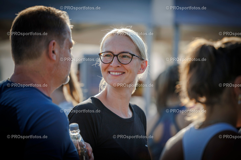 Sparda-Bank Nachtlauf Bonn; Bonn, 18.06.2025 | Impressionen vom Sparda-Bank Nachtlauf Bonn am 18.06.2025 in Bonn (Nordrhein-Westfalen). 