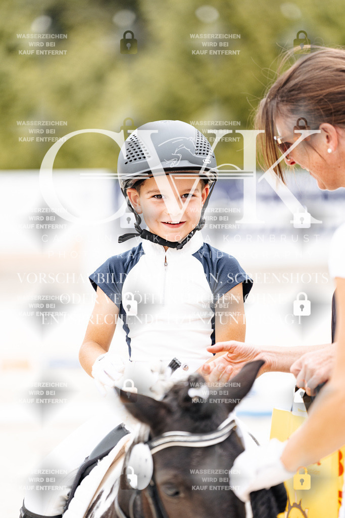 CK907480 | Turnierfotografie Pferdefotografie Trier Rheinland-Pfalz Pferdesport Reitsport Tierfotografie Sportfotografie Pferdevideo Pferdevideografie Equestrianvideography equestrianphotography  - Realisiert mit Pictrs.com