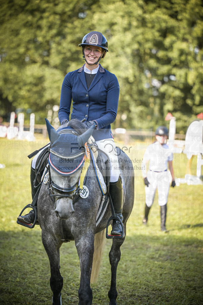 DOS_0020 | Entdecke hochwertige Reitturnierfotos von Foto Oger. Professionell, emotional und authentisch – jetzt Lieblingsmomente im Shop bestellen.Deutschlandweite Turnierfotografie. - Realisiert mit Pictrs.com