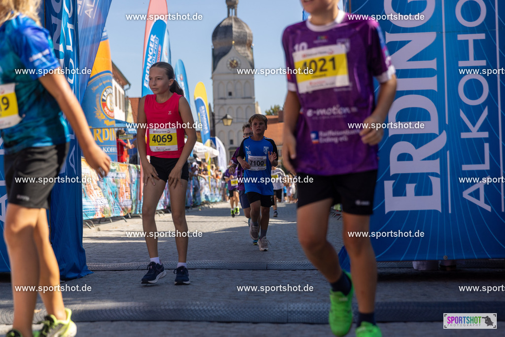 VJ__3433 | Stadtlauf Erding 2025 #stadtlauferding #erdingstadtlauf #stadtlauf_erding #laufmotivation #trisporterding #yourpictrs #sportshot_your_pictrs