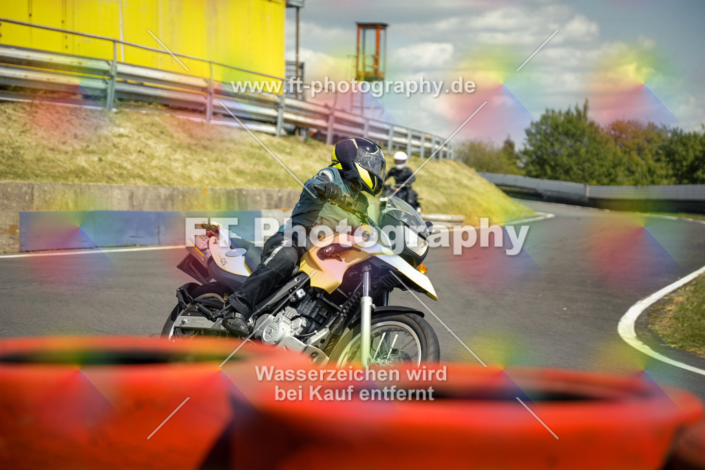OBK_Mai_Martina_Markus-11187 | Hier findet Ihr Bilder von Touristenfahrten auf der Nürburgring Nordschleife oder von anderen Veranstaltungen die ich besucht habe. Viel Spass beim Durch Schauen 