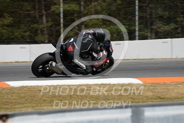 2024_07_31_PBK_34363 | Sportfotografie; SlowMotion; Video; Rennstrecke; Hafeneger; Speer; Racing; RSE; BMW; CBO; Trackday; Motorsportarena; Hockenheimring; Brno; Most; Barcelona; Valencia