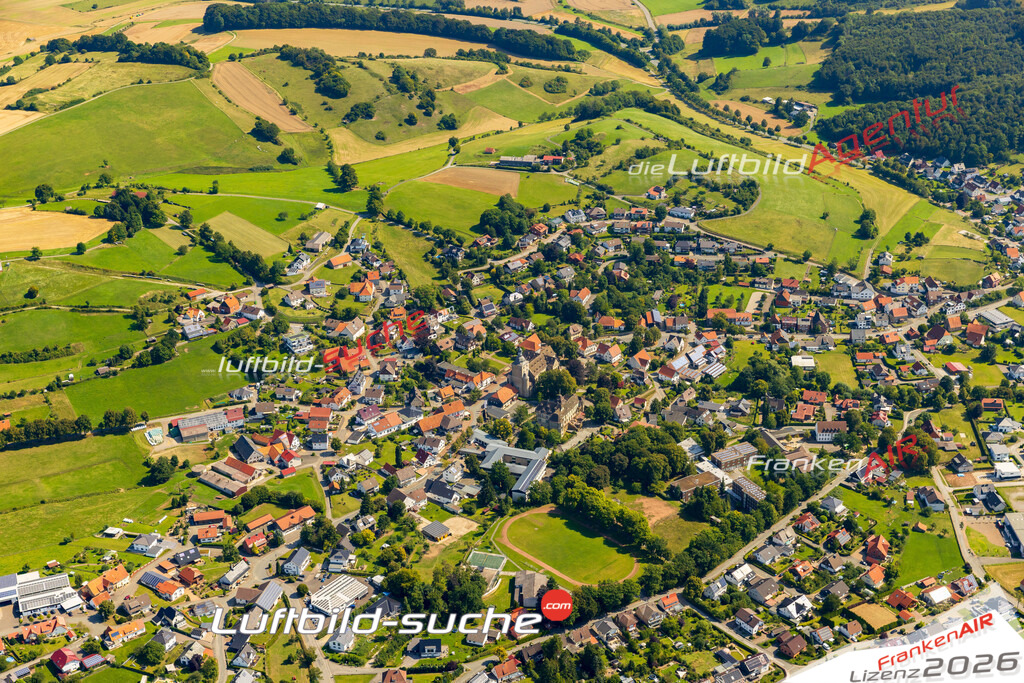 Schöne Luftaufnahme als Geschenk in Neuenheerse Bad Driburg - Die Luftbildaufnahme wurde 2025 vom UL-Flugzeug heraus erstellt ( keine Drohne ) - Hochauflösende Luftaufnahme -Nicht vergleichbar mit Google Maps oder Satelittenbilder- Die Geschenkidee !Mit Lizenz und Bildrechte bestellbar