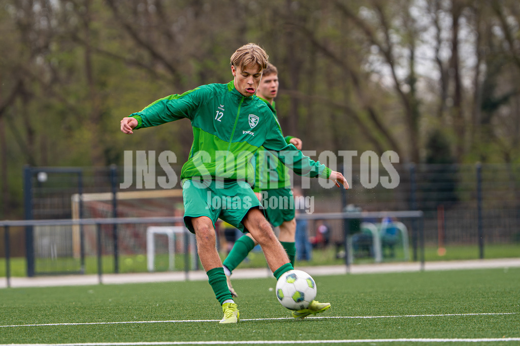 VFL Wittekind-Wildeshausen - TuS Eversten I 02439 | jns.sportfotos - Realisiert mit Pictrs.com