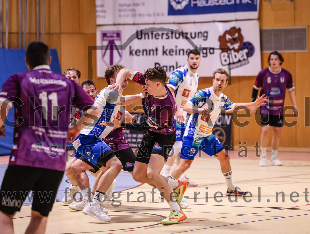 2024-11-24_095_SpVgg_Altenerding_gegen_ASV_Dachau | Erding, Deutschland, 24.11.2024:Handball, Bezirksoberliga Männer 2024 / 2025, 8. Spieltag, SpVgg Altenerding gegen ASV Dachau, Endergebnis: 30:23Foto: Christian Riedel / fotografie-riedel.net