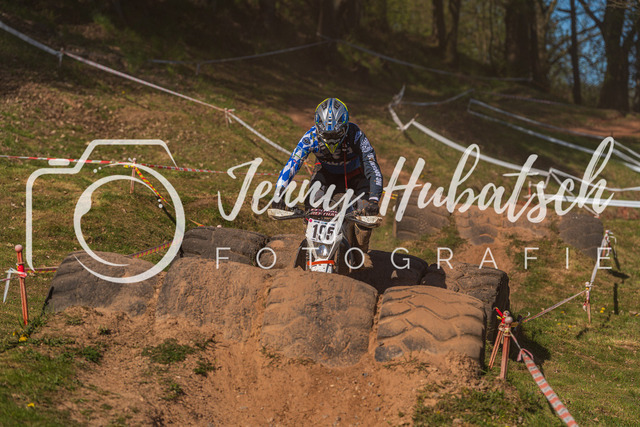 JHF.ECHT.4h.Samstag636 | jennyhubatsch-endurofotografie