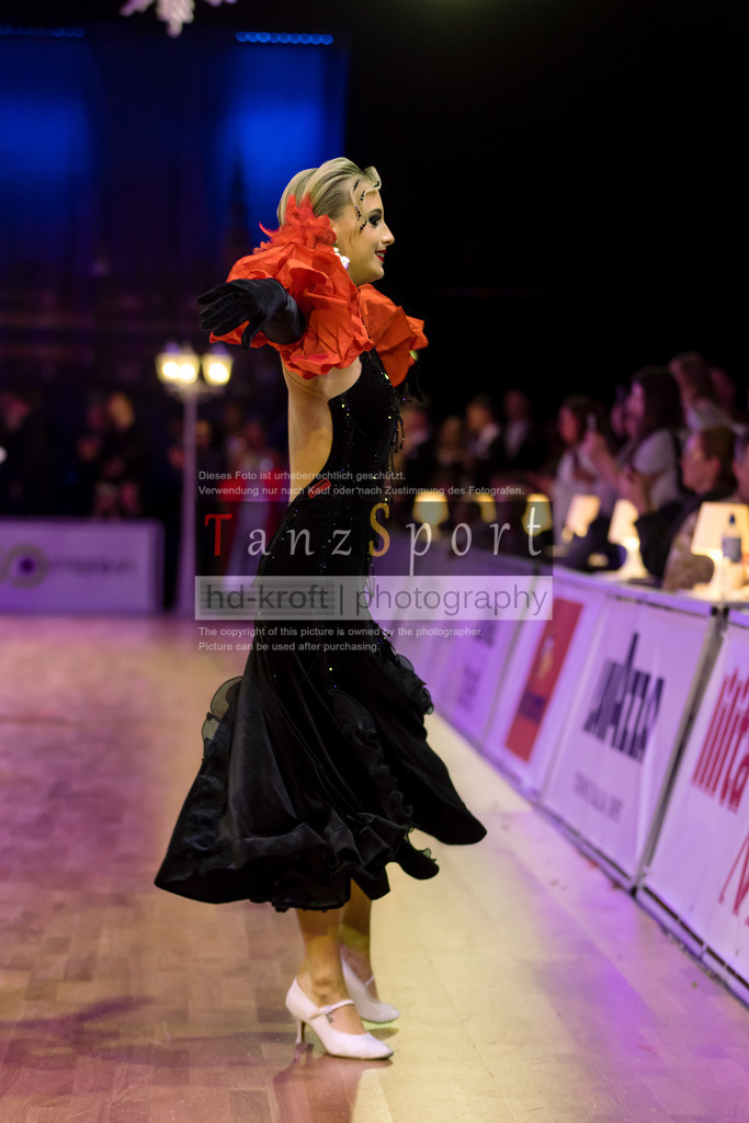 20241215_WDSF_Open_Youth_Std-Riga-8447 | Tanzsportbilder, Standardtanz, Lateintanz, WDSF, DTV, LTVB, dancecomp, goc, hessen tanzt, blaues band der spree, walzer, tango, wiener walzer, slowfox, quickstepp, samba, rumba, cha-cha-cha, paso doble. jive, hd-kroft photography, turniertanzsport