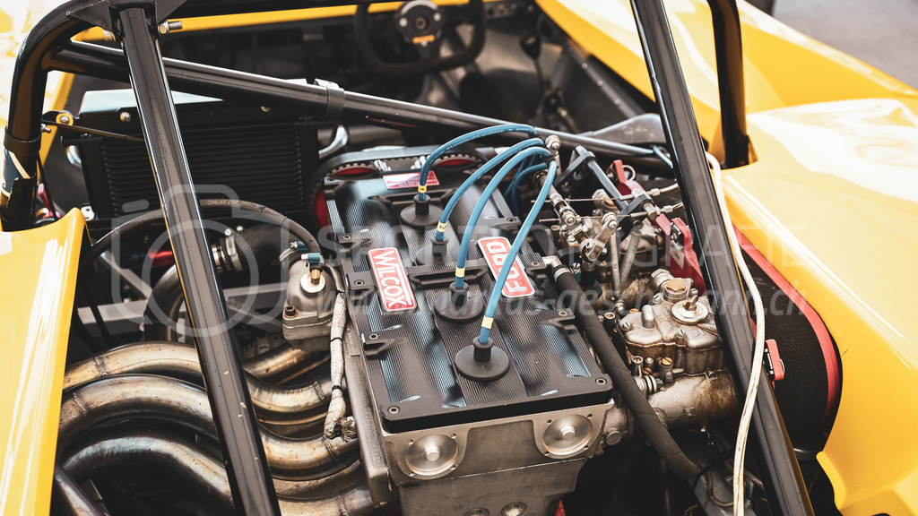 19. Arosa ClassicCar 2023 - 3. September 2023 | 19. Arosa ClassicCar 2023
Arosa, Schweiz
Motor des Sbarro Spyder, Jahrgang 1970, von Huschka Andreas aus Waiblingen (Startnummer 605).
@arosaclassiccar, @arosa.official, #arosaclassiccar, #arosa, #76curves, #classiccar
Bild: Sportfotografie Markus Aeschimann | www.markus-aeschimann.ch - Realisiert mit Pictrs.com