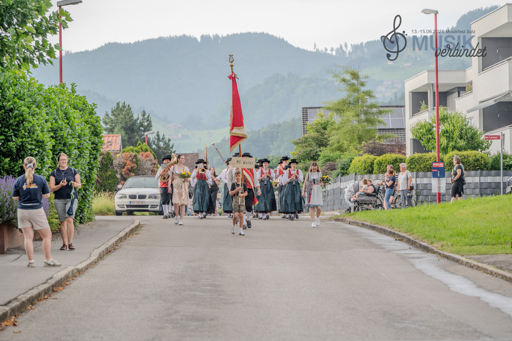 DSC_4245 | "Fussifoto.com – Ihr Ansprechpartner für hochwertige Fotografie! Entdecken Sie kreative Bilder und professionelle Dienstleistungen. Kontaktieren Sie uns für Ihre Projekte!"