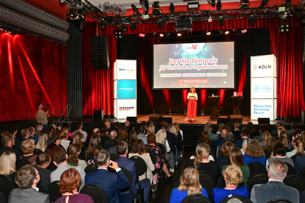 0107Media_V_Award_2025_Foto_Stefan_Wernz | Fotograf Köln - Realisiert mit Pictrs.com