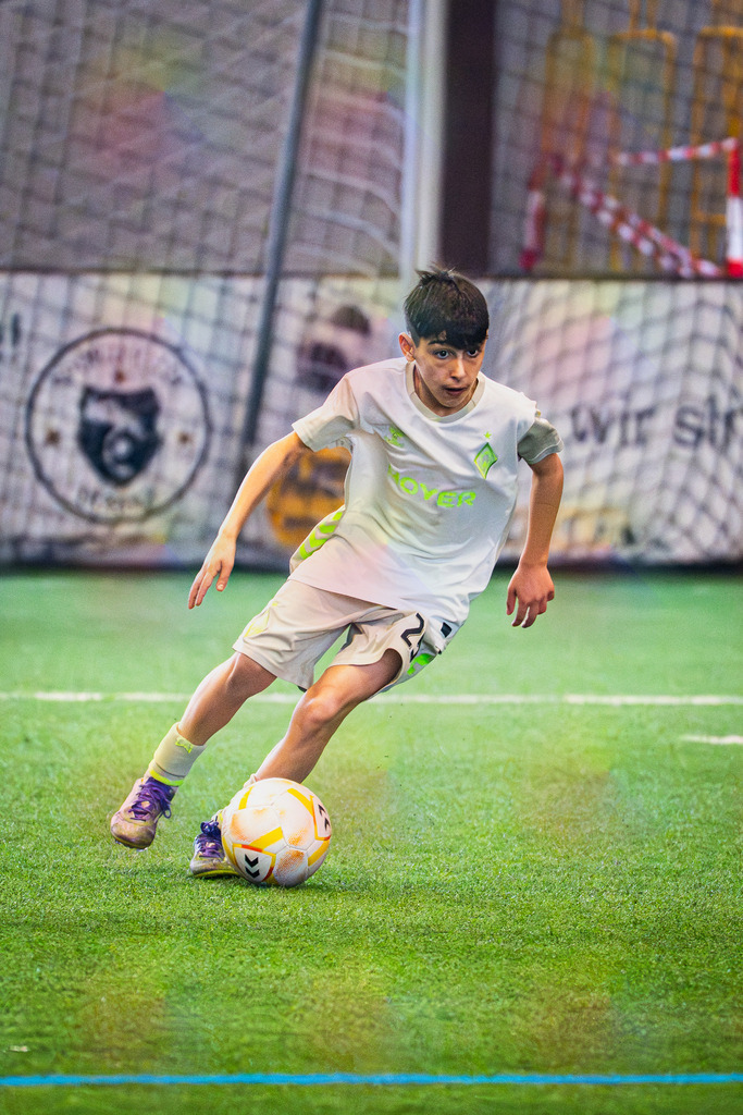 _BLR9436 | Professionelle Fußball- und Sportfotografie. Spielbilder online ansehen und kaufen – Einzelbilder oder komplette Galerien in hoher Qualität. - Realisiert mit Pictrs.com