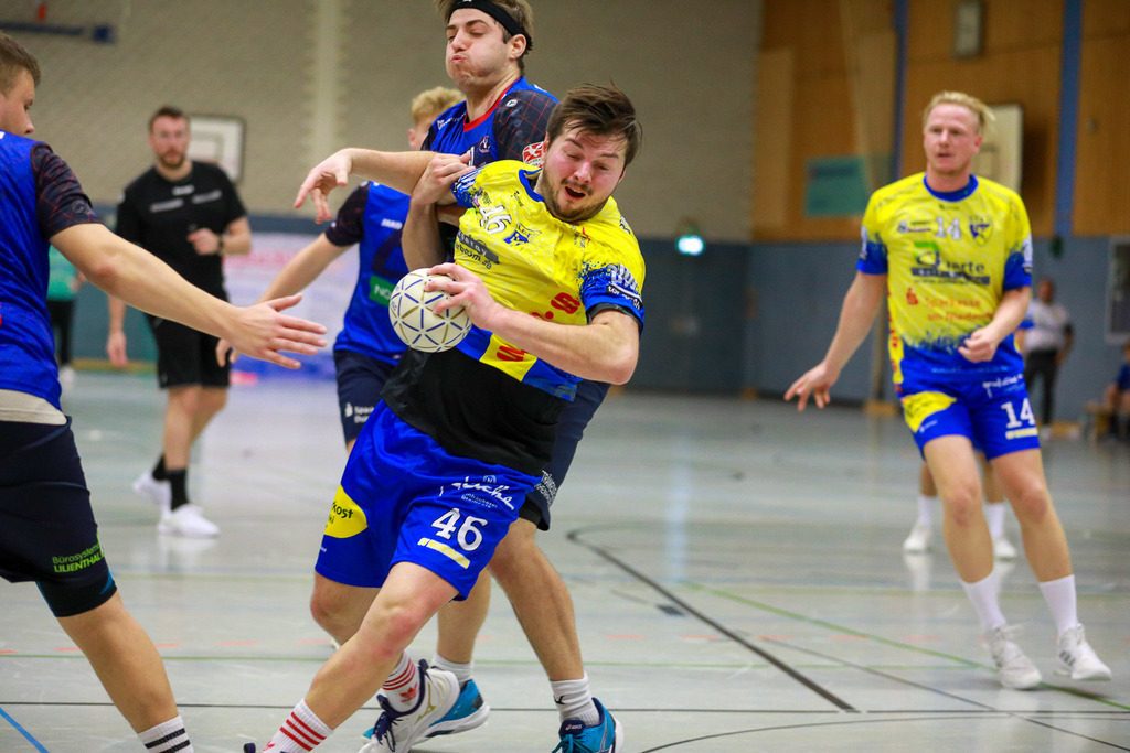 SVN_OscRheinhausen_021124_072 | Bildergalerie von Sport-Ereignissen aber auch von weiteren spannenden Dingen - nicht nur vom Niederrhein. In Anlehnung an den bekannten Spruch von Hanns Dieter Hüsch heißt das Motto: "Niederrhein ist überall".  - Realisiert mit Pictrs.com