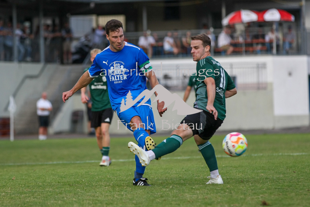 993T2422 | Medien- Sport- Entertainmentfotos