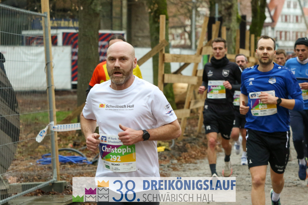 10km VR Bank Hauptlauf | 3 Koenigslauf 2024 10km VR Bank Hauptlauf - Realisiert mit Pictrs.com